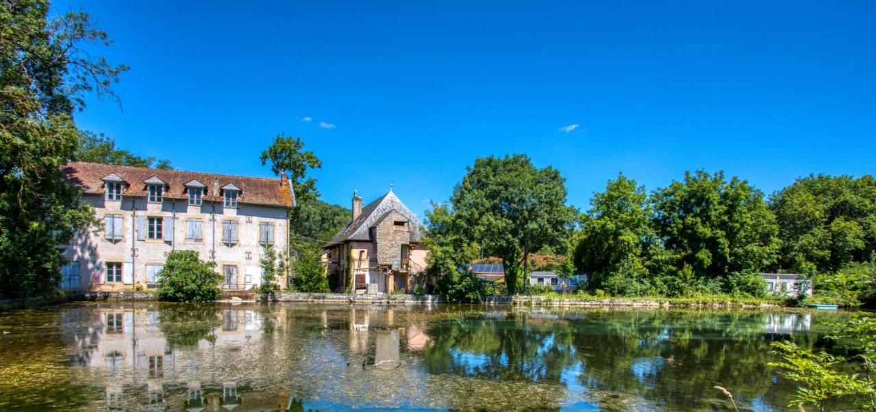 Le Moulin Du Bleufond Hotell Montignac-Lascaux Eksteriør bilde