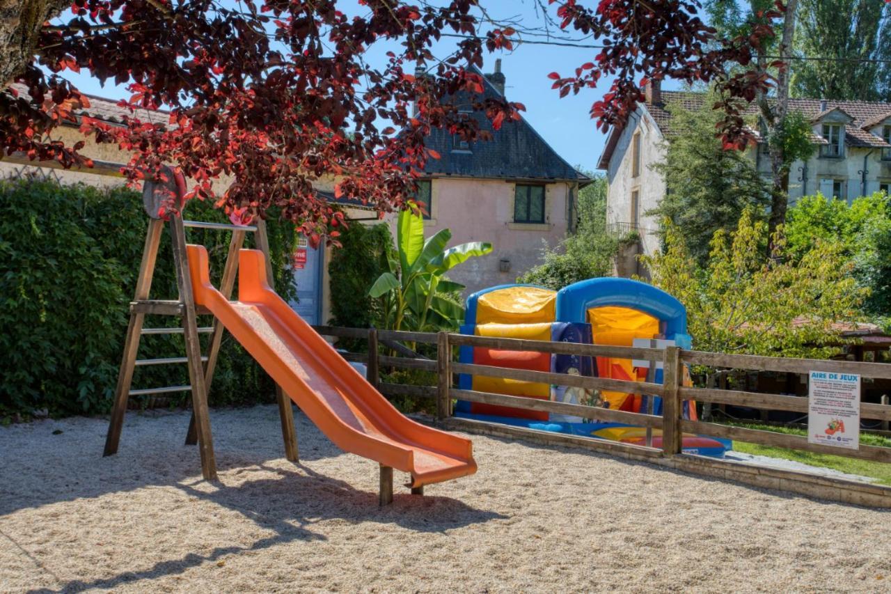Le Moulin Du Bleufond Hotell Montignac-Lascaux Eksteriør bilde