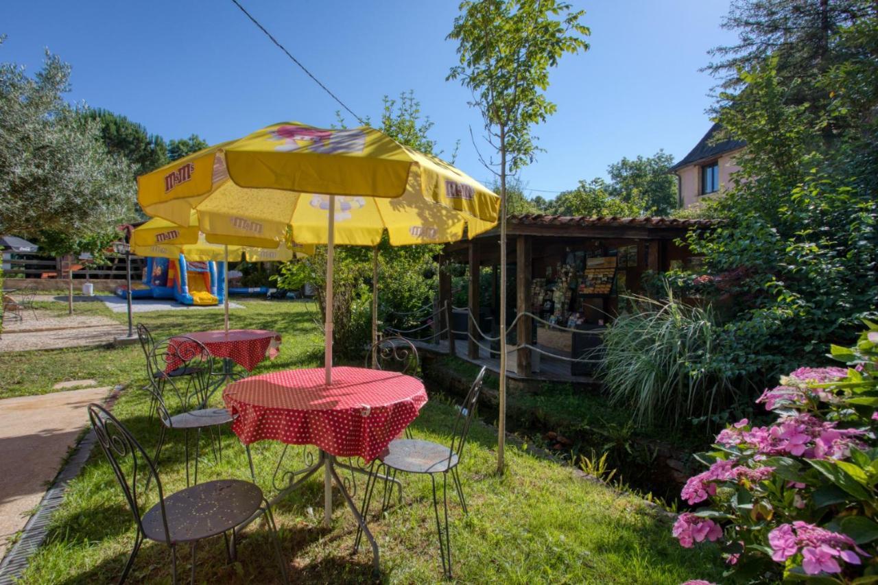 Le Moulin Du Bleufond Hotell Montignac-Lascaux Eksteriør bilde
